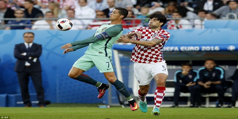 Thắng lợi 1-0 trước Croatia giúp Bồ Đào Nha tiến tới tứ kết Euro 2016